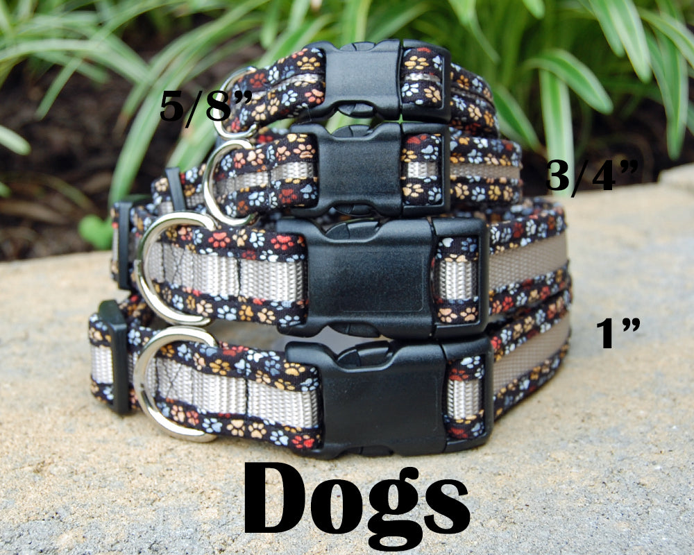 Dog Paw Print Dog Collar | Stitchpet